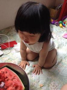 萌宝吃瓜趣闻,童言无忌，萌态百出